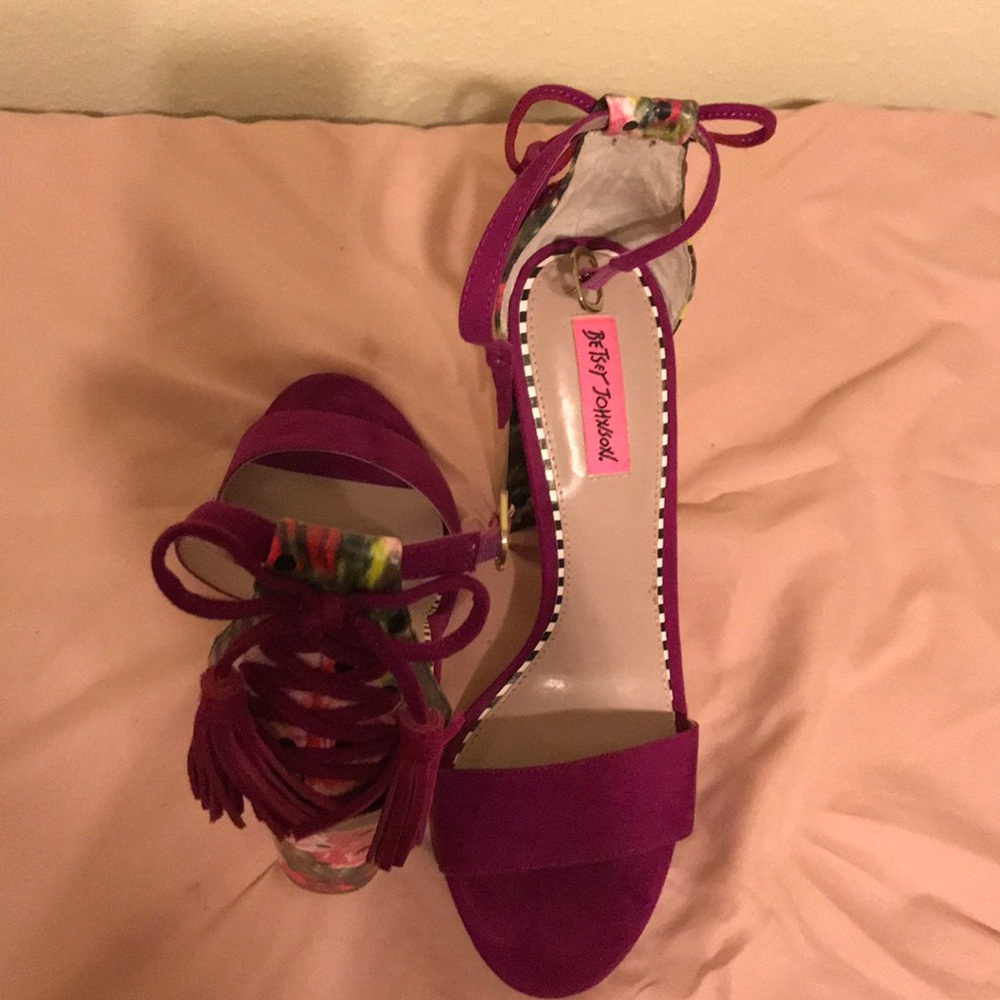 Betsy Johnson heels